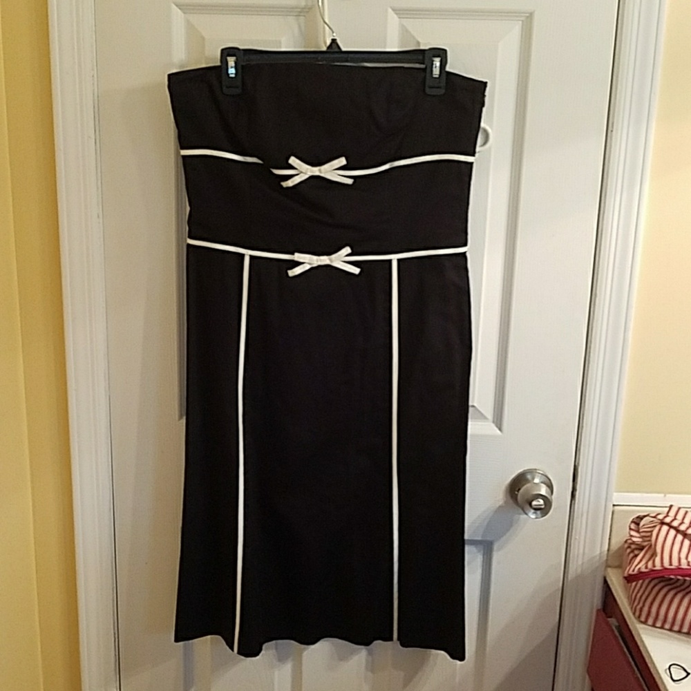 Ann Taylor classic strapless dress size 10